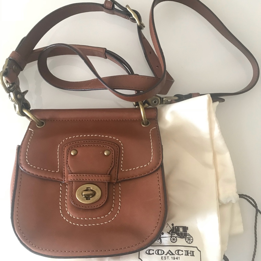 Small Coach crossbody